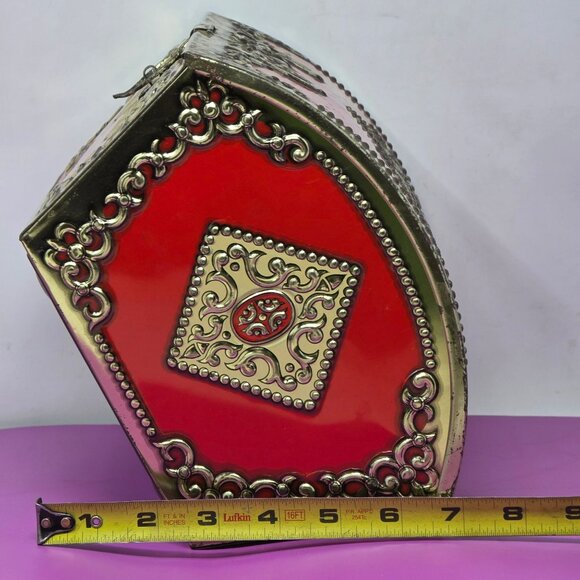 Vintage Red & Gold Ornate Metal Tin Box With Decorative Scrollwork & Hinged Lid - Picture 10 of 10